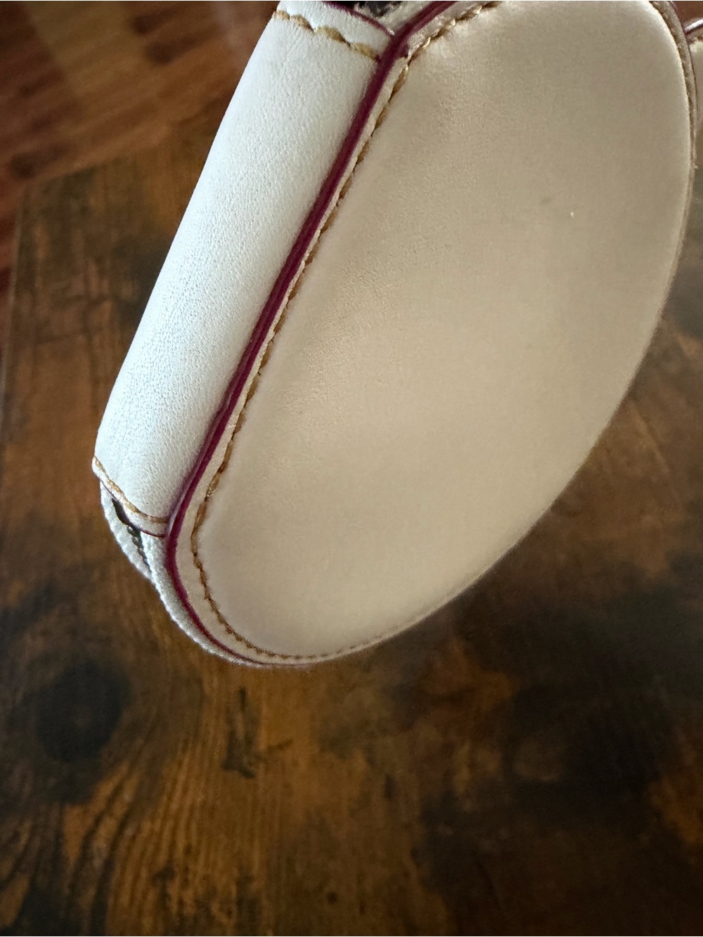 Coach Cream Mouse Ear Coin Purse - Picture 12 of 12